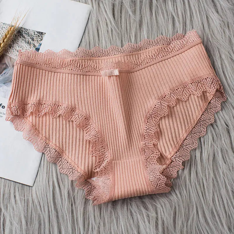 4pcs Women's Lace Bikini Panties – Comfy Breathable Mid-Rise Cotton Underwear