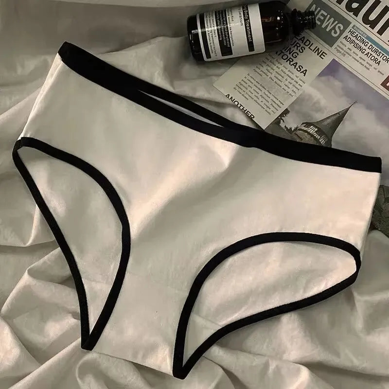 3pcs Cotton Brief Panties for Women – Soft Mid Waist Everyday Underwear