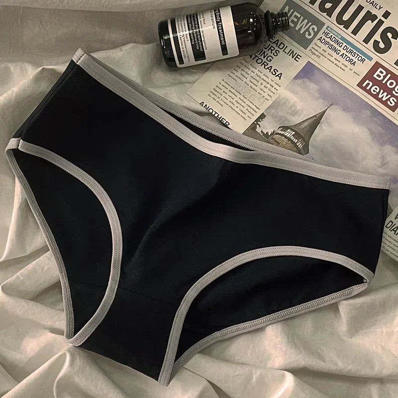 3pcs Cotton Brief Panties for Women – Soft Mid Waist Everyday Underwear